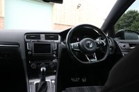 USED 2016 16 VOLKSWAGEN GOLF 2.0 TDI (184) GTD 5dr DSG Euro 6 (Navigation, Body Styling Rear Spoiler, Keyless Entry/Go, Heated Seats) NATIONWIDE DELIVERY - RESERVE ONLINE TODAY