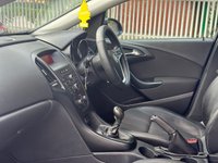 USED 2012 11 VAUXHALL ASTRA 1.6 ACTIVE 5d 113 BHP 