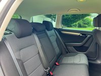 USED 2013 13 VOLKSWAGEN PASSAT 2.0 HIGHLINE TDI BLUEMOTION TECHNOLOGY 5d 139 BHP 