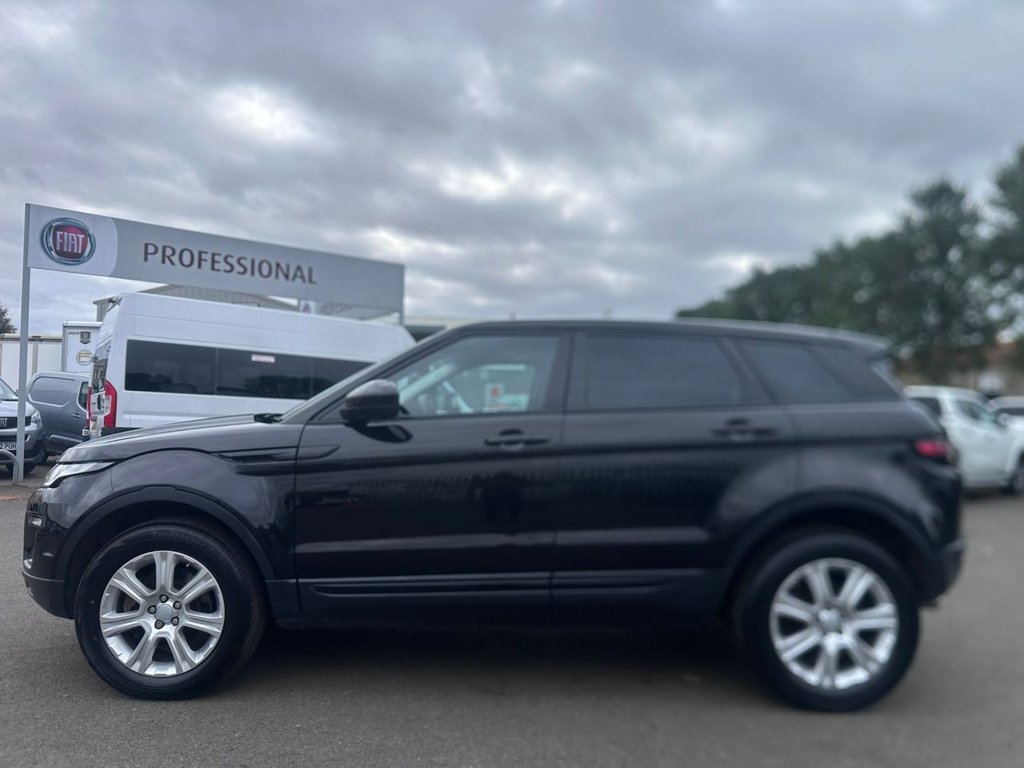 View our LAND ROVER RANGE ROVER EVOQUE
