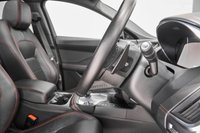 USED 2019 69 JAGUAR E-PACE 2.0 CHEQUERED FLAG 5d 148 BHP +NATIONWIDE DELIVERY AVAILABLE+