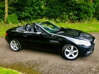 USED 2012 62 MERCEDES-BENZ SLK 1.8 SLK200 BLUE EFFICIENCY 2d AUTO 184 BHP ONLY 33,800 MILES//BLACK LEATHER HEATED SEATS//FRONT AND REAR PARK SENSORS//STUNNING CONDITION THROUGHOUT//ULEZ COMPLIANT//lLAST 2 OWNERS FRM SAME FAMILY 184 BHP ONLY 32,500 MILES//BLACK LEATHER HEATED SEATS//FRONT AND REAR PARK SENSORS//STUNNING CONDITION THROUGHOUT//ULEZ COMPLIANT