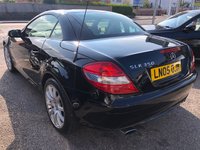 USED 2005 05 MERCEDES-BENZ SLK 3.5 SLK350 2d 269 BHP AUTOMATIC!, SERVICE HISTORY, LONG MOT UNTIL MAY 2024!, TIMING CHAIN RUN ENGINE, LEATHER TRIM , AIR CON, TRACTION CONTROL, CRUISE CONTROL, MULTI FUNCTION STEERING WHEEL, HARD TOP CONVERTIBLE ROOF, AUTOMATIC LIGHTS, FRONT FOG LIGHTS, TWIN EXHAUSTS, HEATED SEATS, ELETCRIC SEATS, ELECTRIC STEERING ADJUSTER, AIR SCARF!, ELECTRIC WINDOWS AND MIRRORS, CD/RADIO, 2 KEYS, REMOTE CENTRAL LOCKING AND 17" ALLOY WHEELS! WONT BE AROUND FOR LONG!