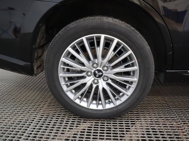 View our MITSUBISHI OUTLANDER