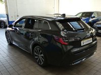 USED 2021 21 TOYOTA COROLLA 1.8 DESIGN 5d 121 BHP SAT NAV PART LEATHER PARKING SENSORS REAR CAMERA TOYOTA WARRANTY AUG 2031