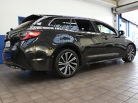 USED 2021 21 TOYOTA COROLLA 1.8 DESIGN 5d 121 BHP SAT NAV PART LEATHER PARKING SENSORS REAR CAMERA TOYOTA WARRANTY AUG 2031