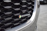USED 2021 21 JAGUAR XF 2.0 R-DYNAMIC HSE 5d 296 BHP HUD / SOFT CLOSE / COOLED SEAT