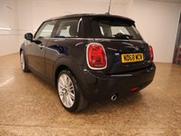 USED 2018 68 MINI HATCH COOPER 1.5 COOPER 3d 134 BHP STUNNING CONDITION WITH FABULOUS FACTORY EXTRAS MAKE THIS THE MINI TO BUY