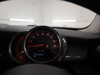 USED 2018 68 MINI HATCH COOPER 1.5 COOPER 3d 134 BHP STUNNING CONDITION WITH FABULOUS FACTORY EXTRAS MAKE THIS THE MINI TO BUY