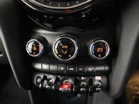 USED 2018 68 MINI HATCH COOPER 1.5 COOPER 3d 134 BHP STUNNING CONDITION WITH FABULOUS FACTORY EXTRAS MAKE THIS THE MINI TO BUY
