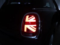 USED 2018 68 MINI HATCH COOPER 1.5 COOPER 3d 134 BHP STUNNING CONDITION WITH FABULOUS FACTORY EXTRAS MAKE THIS THE MINI TO BUY