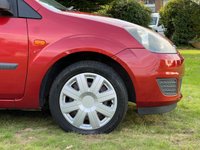 USED 2006 06 FORD FIESTA 1.4 STYLE CLIMATE 16V 5d 78 BHP 
