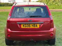 USED 2006 06 FORD FIESTA 1.4 STYLE CLIMATE 16V 5d 78 BHP 