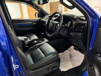 USED 2023 23 TOYOTA HI-LUX 2.8L INVINCIBLE X 4WD D-4D DCB 0d AUTO 202 BHP *FULLY LOADED*