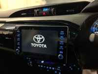 USED 2023 23 TOYOTA HI-LUX 2.8L INVINCIBLE X 4WD D-4D DCB 0d AUTO 202 BHP *FULLY LOADED*