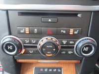 USED 2014 14 LAND ROVER DISCOVERY 3.0 SDV6 HSE 5d 255 BHP 5 SERVICE STAMPS - 4 BY LAND ROVER