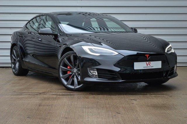 TESLA MODEL S 