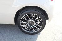 USED 2018 18 FIAT 500C 1.2 COLLEZIONE 2d 69 BHP FANTASTIC COLOUR COMBINATION