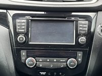 USED 2015 15 NISSAN QASHQAI 1.6 DCI TEKNA XTRONIC 5d 128 BHP www.suffolkcarcentre.co.uk - Located at Lowestoft
