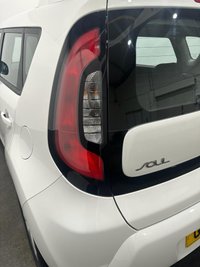 USED 2016 16 KIA SOUL 1.6 CONNECT 5d 130 BHP 
