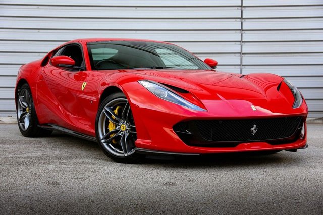 FERRARI 812 SUPERFAST 