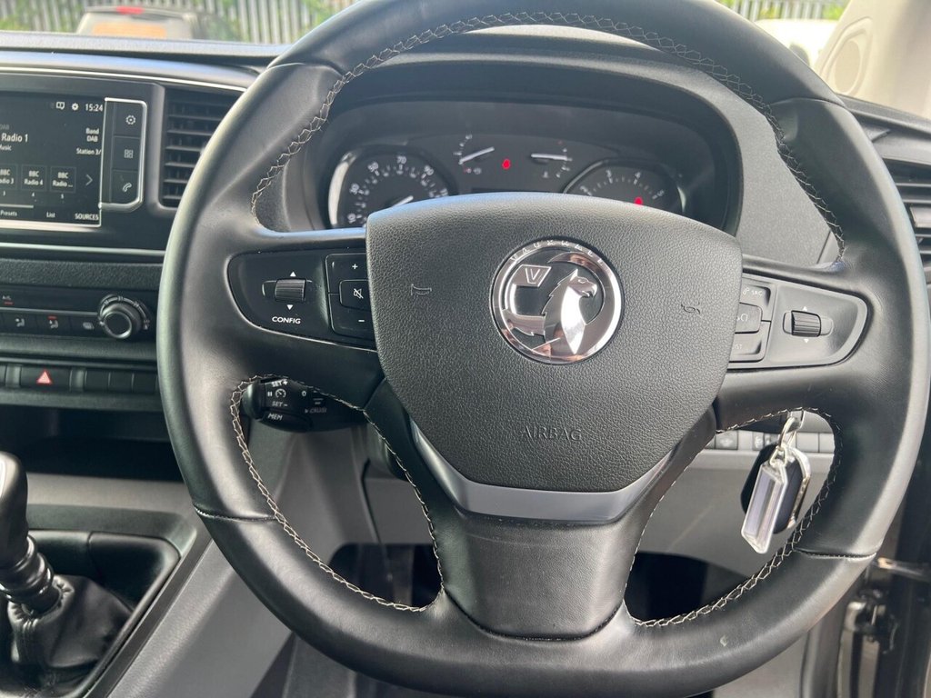 USED 2022 22 VAUXHALL VIVARO 2.0L L2H1 F3100 ELITE S/S DCB 0d 143 BHP 