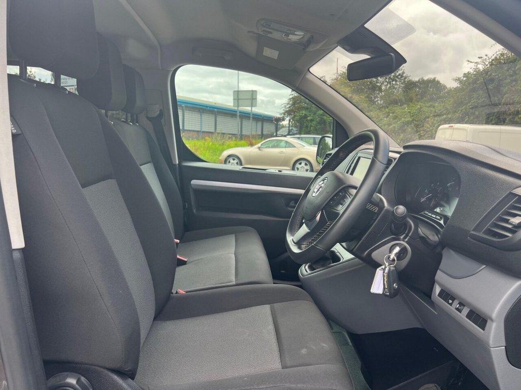 USED 2022 22 VAUXHALL VIVARO 2.0L L2H1 F3100 ELITE S/S DCB 0d 143 BHP 