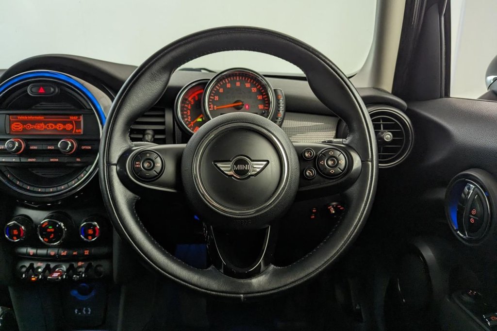USED 2016 16 MINI HATCH COOPER 1.5 COOPER D 5d 