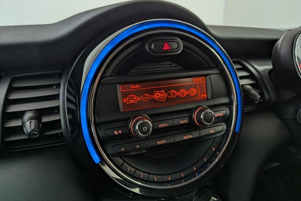 USED 2016 16 MINI HATCH COOPER 1.5 COOPER D 5d 