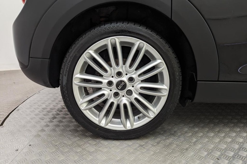 USED 2016 16 MINI HATCH COOPER 1.5 COOPER D 5d 