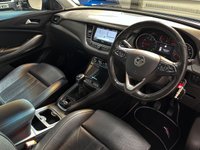 USED 2020 20 VAUXHALL GRANDLAND X 1.2 ELITE NAV 5d 129 BHP 