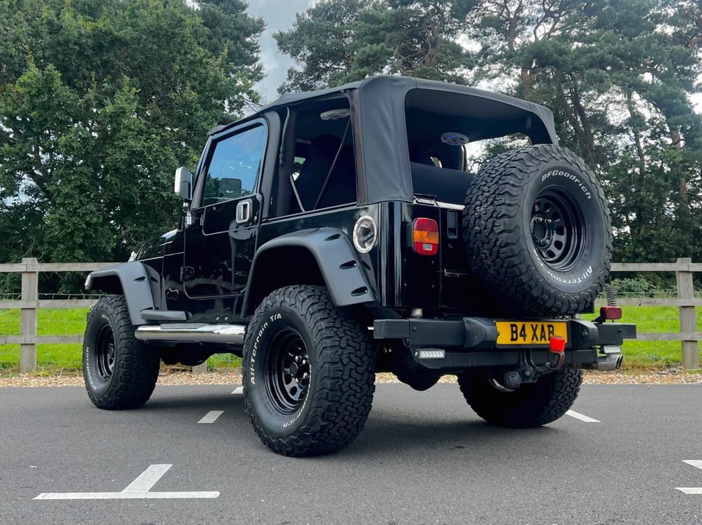 USED 2001 B JEEP WRANGLER SPORT // 3d Convertible // 4.0 174 BHP // px swap 