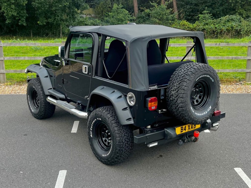 USED 2001 B JEEP WRANGLER SPORT // 3d Convertible // 4.0 174 BHP // px swap 