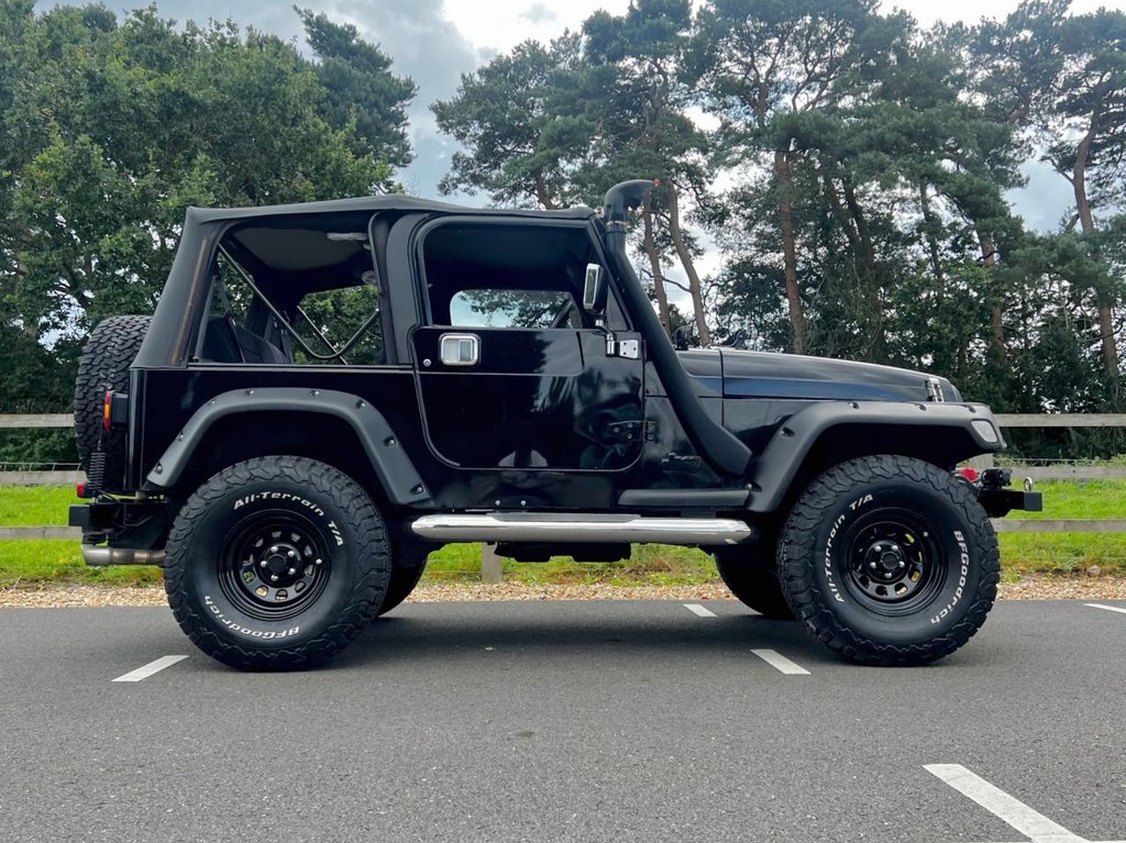 USED 2001 B JEEP WRANGLER SPORT // 3d Convertible // 4.0 174 BHP // px swap 