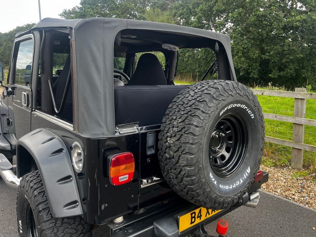 USED 2001 B JEEP WRANGLER SPORT // 3d Convertible // 4.0 174 BHP // px swap 