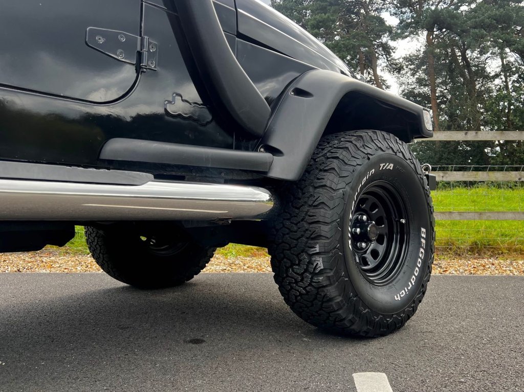 USED 2001 B JEEP WRANGLER SPORT // 3d Convertible // 4.0 174 BHP // px swap 