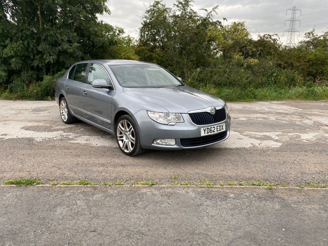 2012 62 Skoda Superb 2.0 ELEGANCE TDI CR DSG 5d 140 BHP