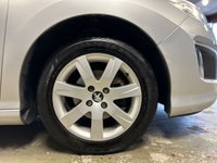 USED 2013 63 PEUGEOT 308 1.6 HDI ACTIVE NAVIGATION VERSION 5d 92 BHP LONG MOT
