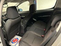 USED 2013 63 PEUGEOT 308 1.6 HDI ACTIVE NAVIGATION VERSION 5d 92 BHP LONG MOT