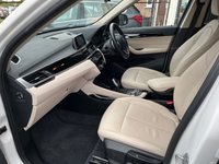 USED 2018 68 BMW X1 2.0 SDRIVE20I XLINE 5d 190 BHP OYSTER DAKOTA | PRIVACY GLASS