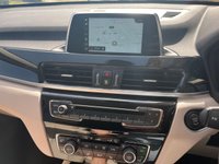 USED 2018 68 BMW X1 2.0 SDRIVE20I XLINE 5d 190 BHP OYSTER DAKOTA | PRIVACY GLASS