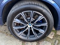 USED 2019 69 BMW X5 3.0 XDRIVE30D M SPORT 5d 261 BHP STUNNING 'BIG SPEC' 2019/69reg BMW X5 30D M-SPORT SUV - DIESEL - AUTOMATIC - 12 MONTHS FREE WARRANTY / BREAKDOWN RECOVERY - FULL UPGRADED PERFORATED LEATHER - 20 INCH DIAMOND CUT ALLOYS - HDD NAVIGATION - 1FORMER KEEPER - FULL BMW DEALER SERVICE HISTORY - COST NEW IN EXCESS OF &pound;65000.00