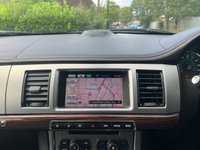 USED 2014 64 JAGUAR XF 2.2 D PORTFOLIO SPORTBRAKE 5d 200 BHP 