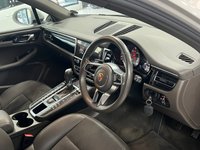 USED 2019 69 PORSCHE MACAN 3.0 S PDK 5d 349 BHP ELECTRICAL TOWBAR & FSH - CRAYON GREY & SPORTS EXHAUST!