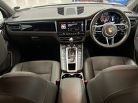USED 2019 69 PORSCHE MACAN 3.0 S PDK 5d 349 BHP ELECTRICAL TOWBAR & FSH - CRAYON GREY & SPORTS EXHAUST!