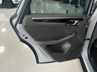 USED 2019 69 PORSCHE MACAN 3.0 S PDK 5d 349 BHP ELECTRICAL TOWBAR & FSH - CRAYON GREY & SPORTS EXHAUST!