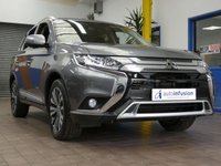 USED 2019 69 MITSUBISHI OUTLANDER 2.0 JURO 5d 148 BHP 7 SEATS APP SAT NAV CAMERA HEATED SEATS 1 OWNER MITSUBISHI WARRANTY TILL DEC 2024