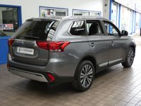 USED 2019 69 MITSUBISHI OUTLANDER 2.0 JURO 5d 148 BHP 7 SEATS APP SAT NAV CAMERA HEATED SEATS 1 OWNER MITSUBISHI WARRANTY TILL DEC 2024