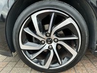 USED 2017 67 DS DS 3 1.2 PURETECH CONNECTED CHIC 3d 80 BHP SATELITTE NAVIGATION - BLUETOOTH - MIRROR LINK WITH APPLE CARPLAY - DAB RADIO - USB INPUT - AUTOMATIC AIR CONDITIONING - 17" DIAMOND CUT ALLOYS - 7" TOUCH SCREEN DISPLAY