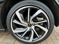 USED 2017 67 DS DS 3 1.2 PURETECH CONNECTED CHIC 3d 80 BHP SATELITTE NAVIGATION - BLUETOOTH - MIRROR LINK WITH APPLE CARPLAY - DAB RADIO - USB INPUT - AUTOMATIC AIR CONDITIONING - 17" DIAMOND CUT ALLOYS - 7" TOUCH SCREEN DISPLAY